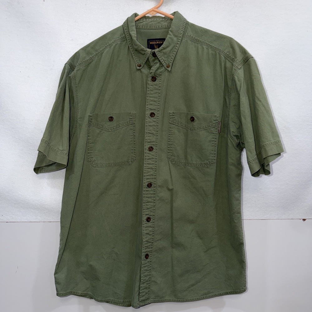 Woolrich Sage Green Double‎ Pocket Button Up Short Sleeved Shirt Size Large EUC